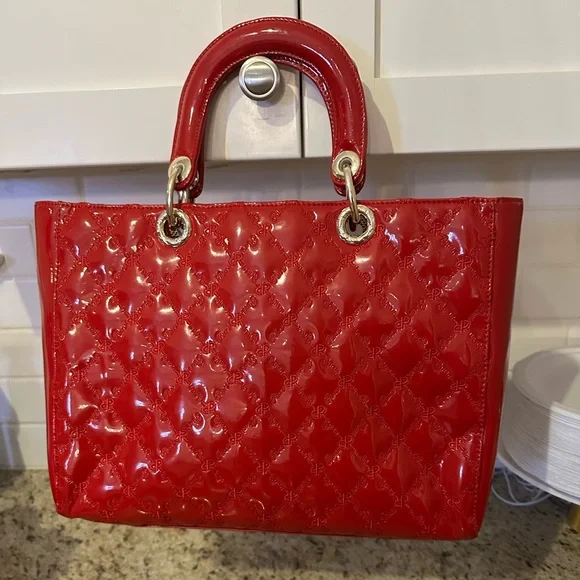 Rioni THE ZOEY TOTE Red Patent Leather Handbag LU-2233M/R - Picture 9 of 15